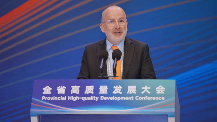 ?？松梨诮衲暝诨葜菰偻栋賰|