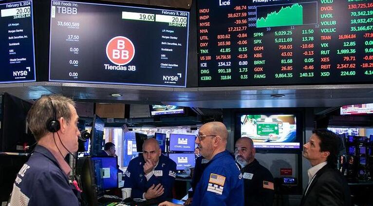 道指、標(biāo)普500指數(shù)創(chuàng)新高 英偉達(dá)盤中市值突破2萬(wàn)億美元