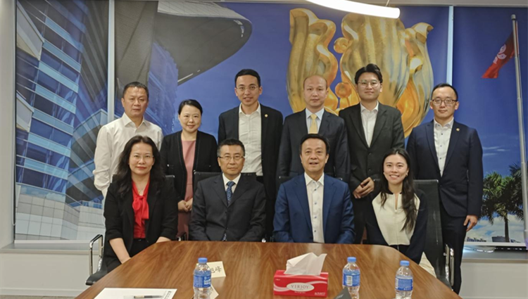 吳劍平一行訪姚志勝  就文化出版產(chǎn)業(yè)進(jìn)行交流