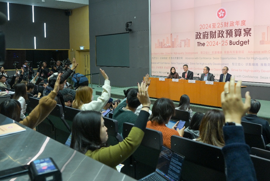 財政預(yù)算案 | 劉國勳相信當局會繼續(xù)推進人工島項目  周浩鼎指現(xiàn)時不宜採取嚴謹緊縮政策