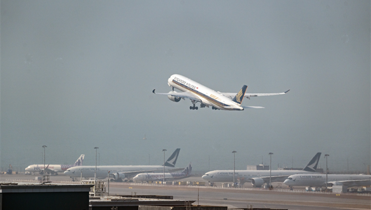 陳茂波：香港機(jī)場或再成全球最繁忙貨運(yùn)機(jī)場 