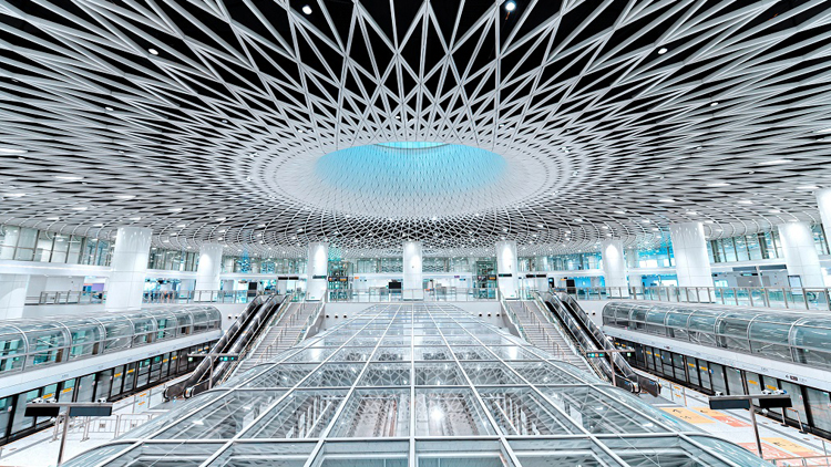 出行更便捷！深圳崗廈北樞紐13-16號口投入使用