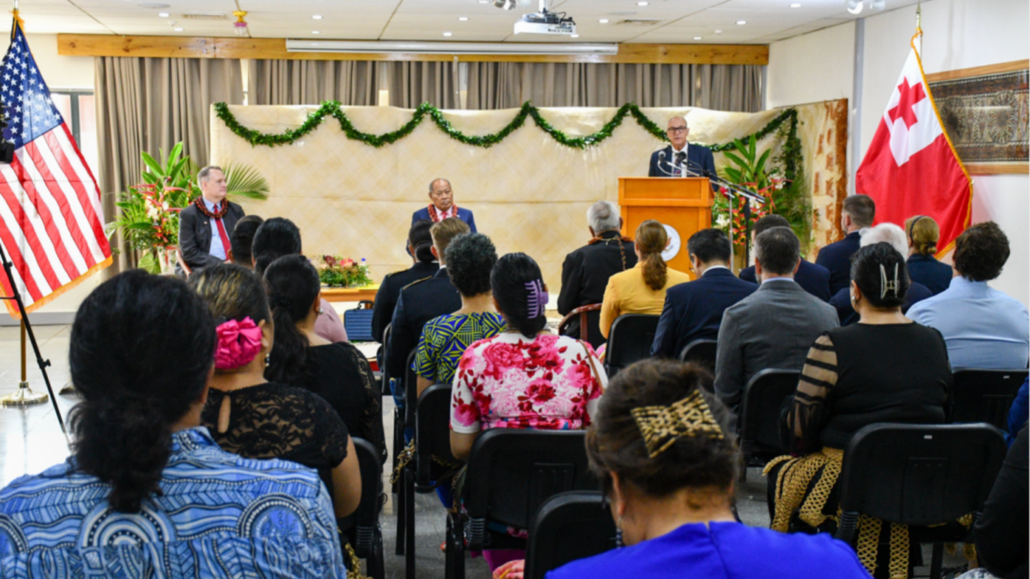 對(duì)抗中國(guó)？美國(guó)宣布正式在湯加開(kāi)設(shè)大使館