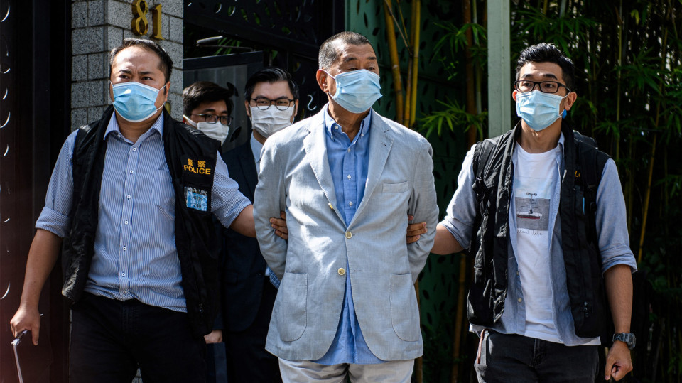 黎智英案 | 周達(dá)權(quán)稱(chēng)被捕後遭警方檢取手機(jī) 曾入稟申請(qǐng)歸還其後撤銷(xiāo)