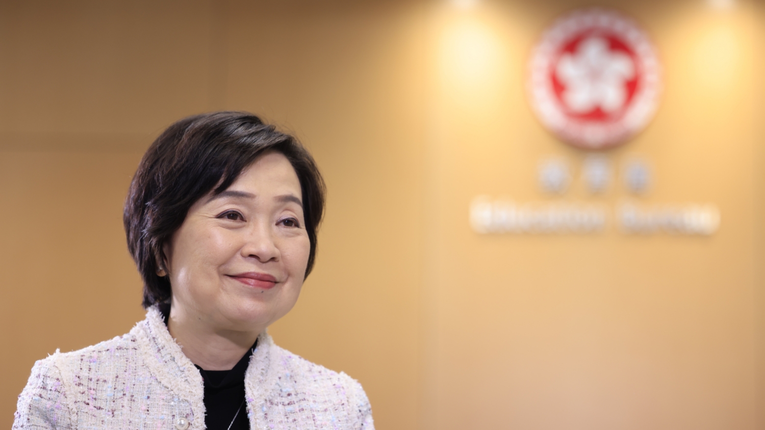 蔡若蓮：如有空間會繼續(xù)擴大非本地生學額