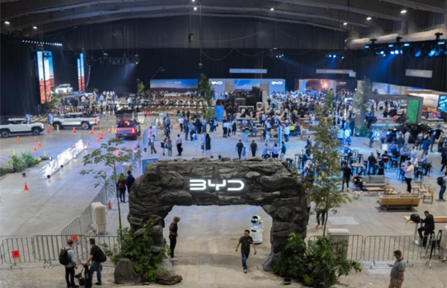 中國新能源車海外競(jìng)爭(zhēng)力凸顯 優(yōu)質(zhì)產(chǎn)品不懼貿(mào)易壁壘挑戰(zhàn)