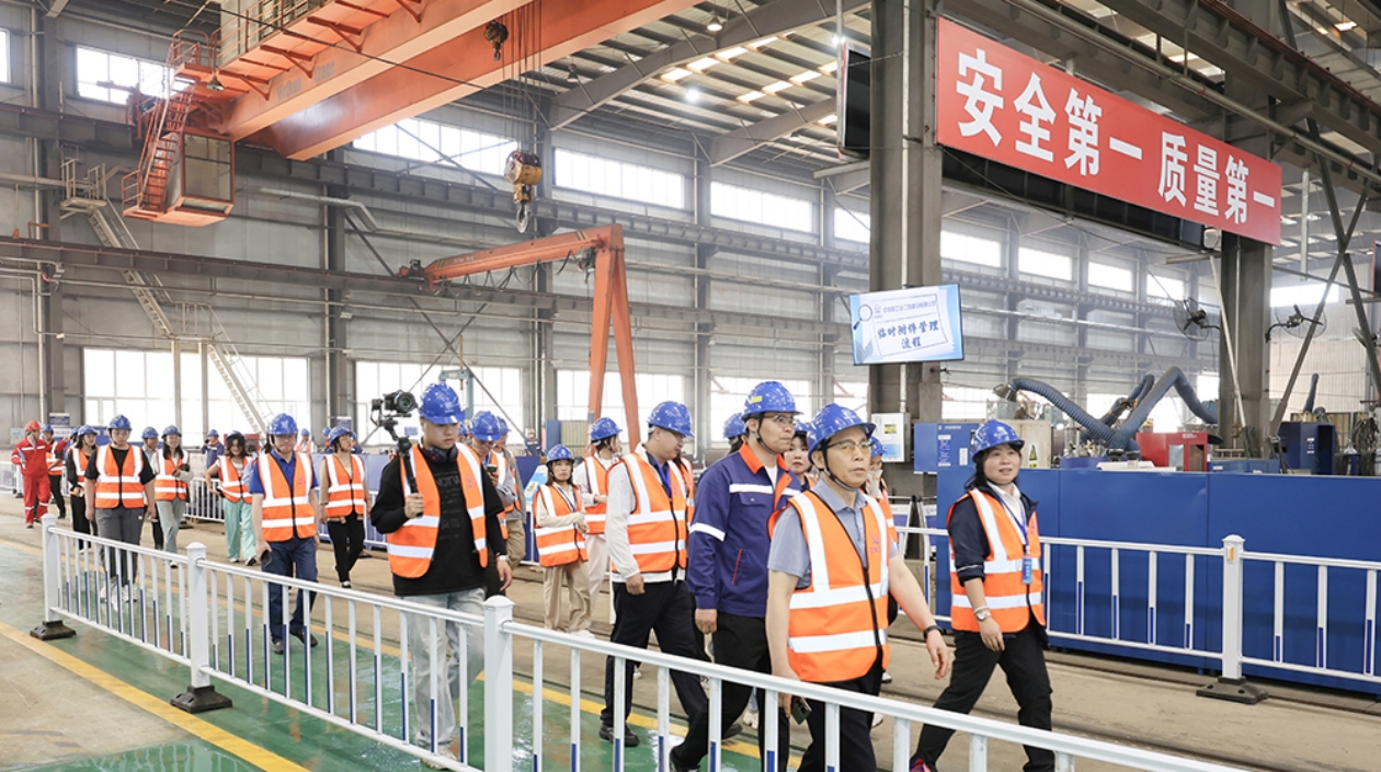 這個鋼結(jié)構(gòu)製造「中央廚房」 挺起中國核電站「脊樑」