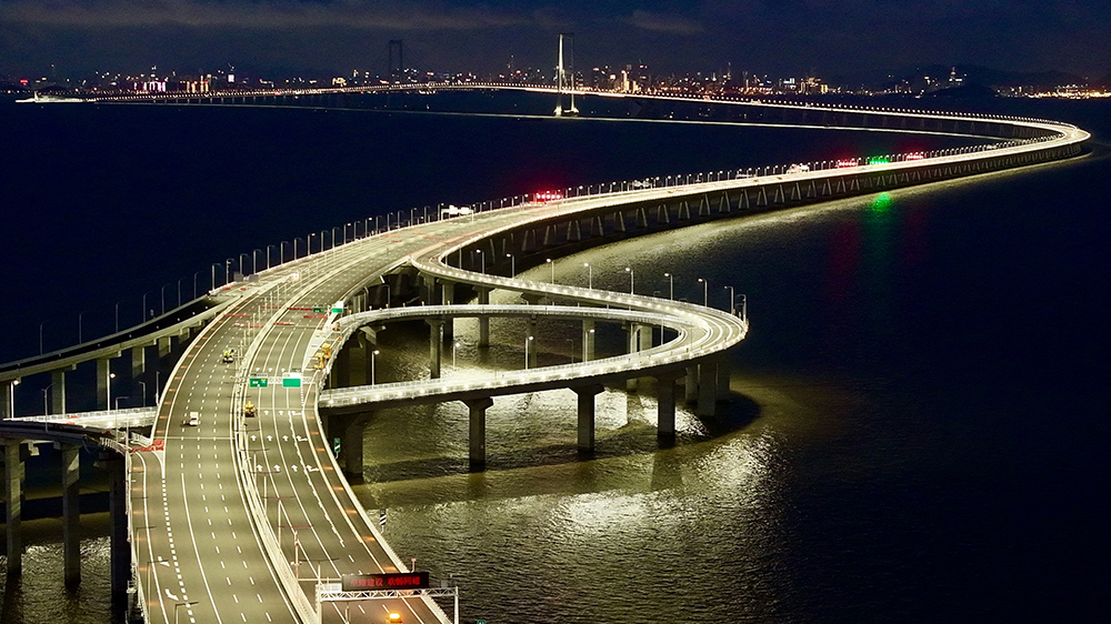 【來(lái)論】深中通道通車(chē)在即 書(shū)寫(xiě)大灣區(qū)經(jīng)濟(jì)一體發(fā)展新篇章