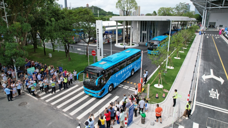 深中跨市公交專線開通 首發(fā)體驗團開啟「雙城漫遊」之旅