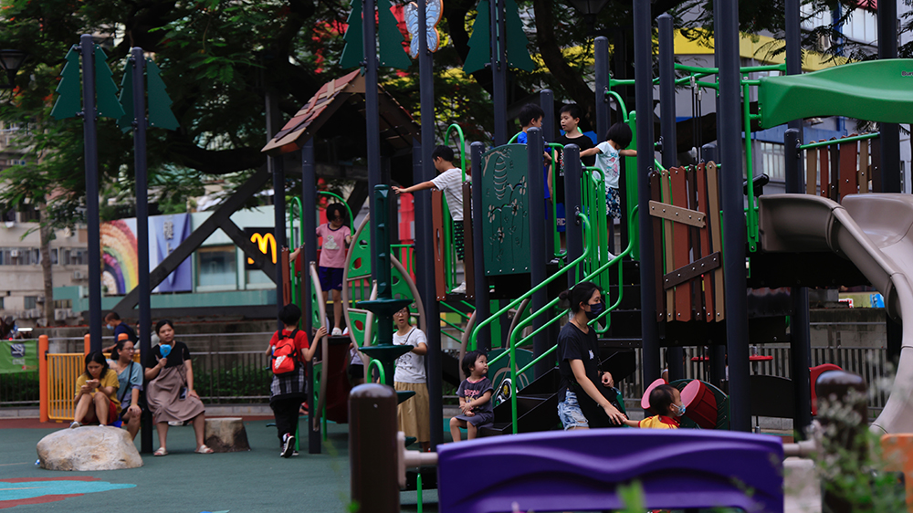 防止虐待兒童會：強(qiáng)制舉報虐兒為兒童編織全面保護(hù)網(wǎng)