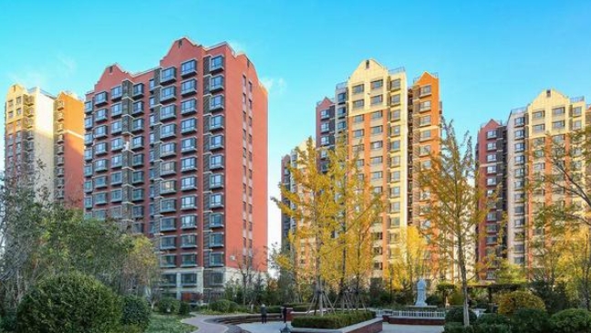 6月中國(guó)70城房?jī)r(jià)環(huán)比跌幅收窄  京滬二手房?jī)r(jià)轉(zhuǎn)漲