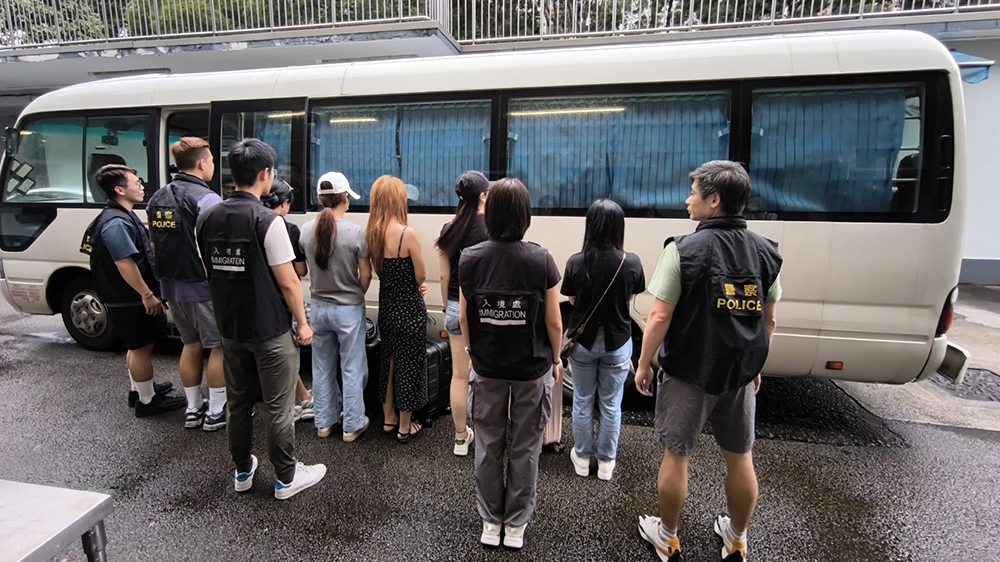 警方深水埗反黑工行動(dòng) 拘捕19名男女