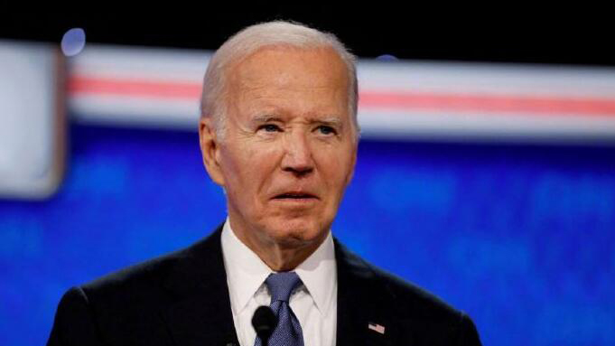 拜登被敦促立刻辭職 被指不適合在現(xiàn)任期內(nèi)繼續(xù)擔任總統(tǒng)