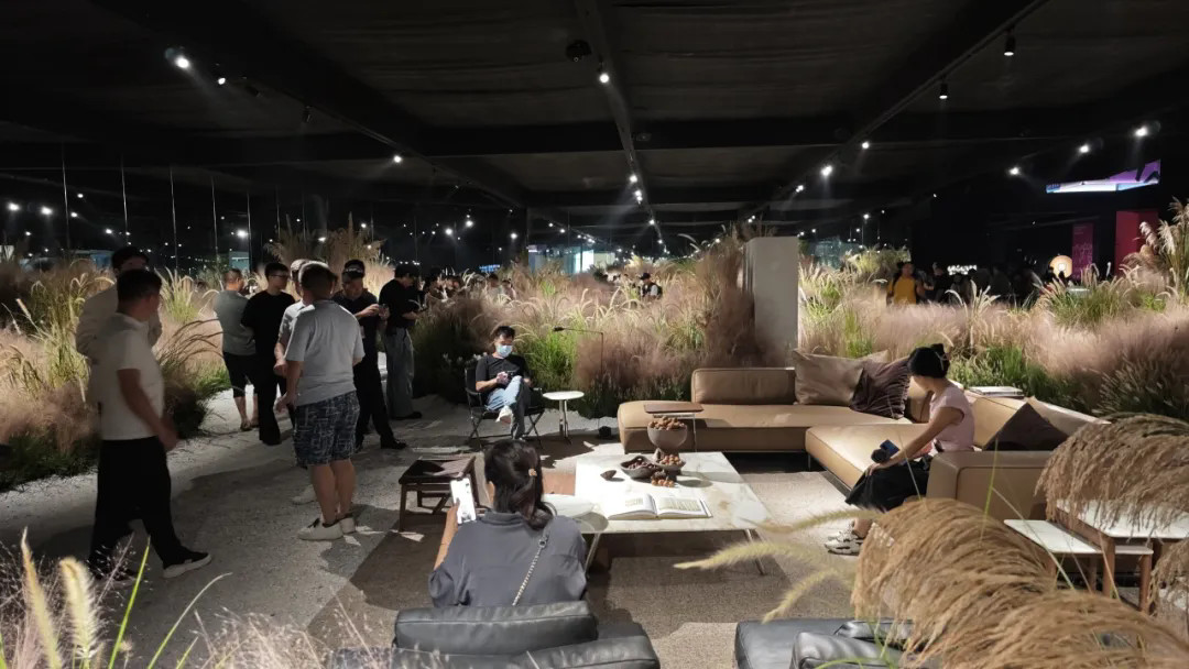 從設(shè)計(jì)到落地  東莞家具產(chǎn)業(yè)鏈接全球