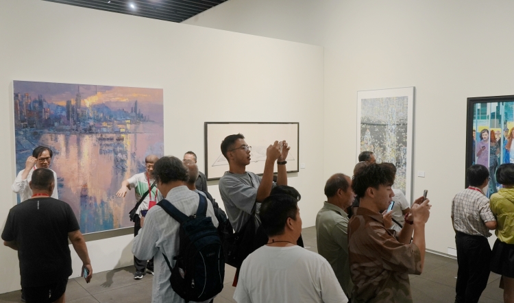 第14屆全國美術作品展覽港澳臺、海外華人作品展在深圳開幕