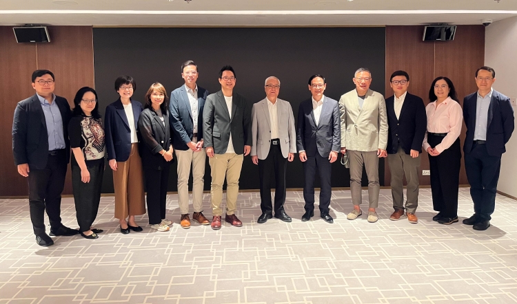 立法會(huì)委員會(huì)考察南京揚(yáng)州 了解當(dāng)?shù)貪O農(nóng)業(yè)發(fā)展及食安監(jiān)管等