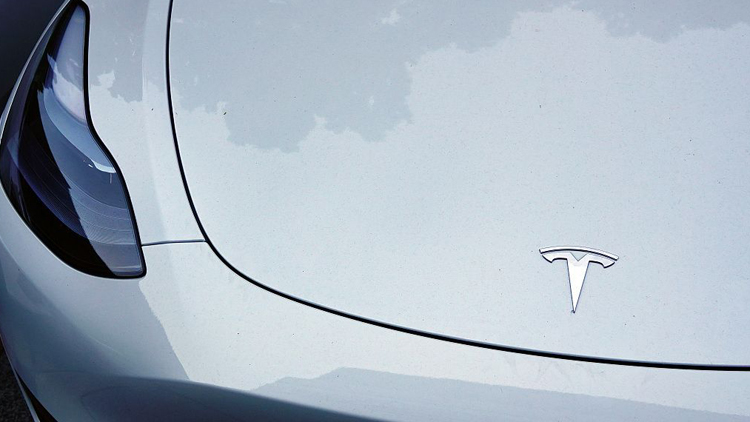 罕見(jiàn)！特斯拉實(shí)體召回超9000輛Model X