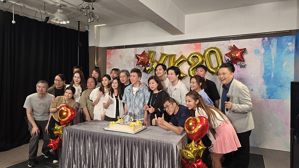 有片｜【娛樂】80歲尹光獲法國大學頒博士 永不言休 只要有粉絲就繼續(xù)唱