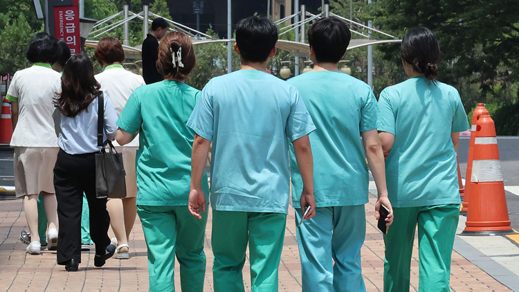 韓國通過法律 允許醫(yī)師助理承擔(dān)醫(yī)生部分診療職責(zé)