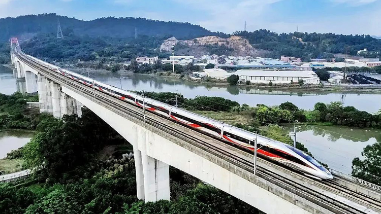 中國(guó)鐵路：9月29日至10月1日、10月6日至7日多個(gè)方向仍有餘票