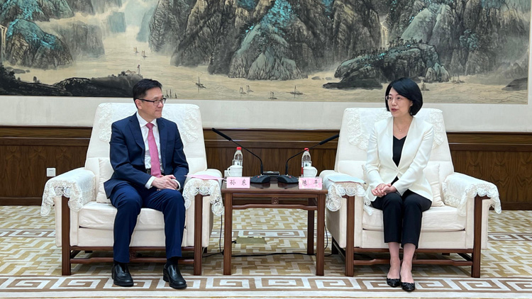 孫東拜會湖北省副省長陳平 探討鄂港加強創(chuàng)科合作