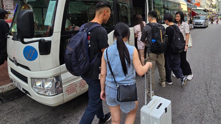 警方聯(lián)同入境處及勞工處新界南打擊黑工及掃黃 拘捕30人