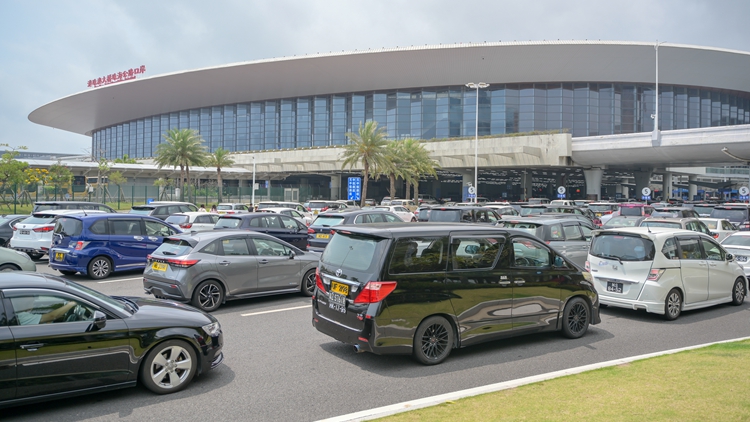 10月1日至7日7座或以下車輛免費(fèi)通行港珠澳大橋