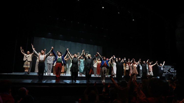 深圳原創(chuàng)舞劇《詠春》倫敦巴黎巡演引發(fā)熱烈反響！文化「出?！?闖出一條市場化路子