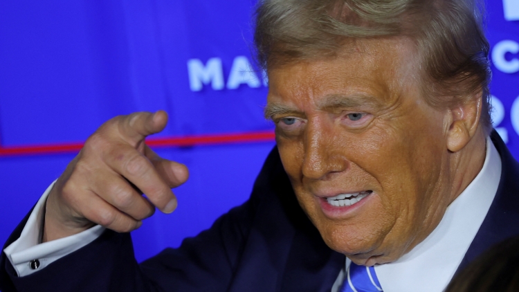 外媒：特朗普?qǐng)F(tuán)隊(duì)投訴英國(guó)工黨干預(yù)美國(guó)大選