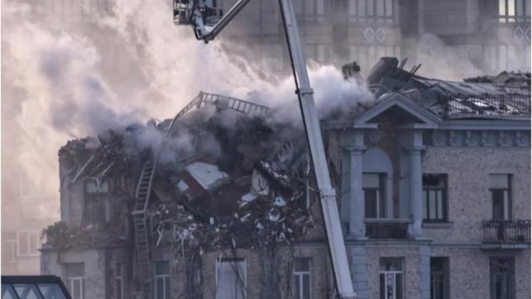 烏方：基輔遭俄無(wú)人機(jī)襲擊2死6傷 俄方暫未回應(yīng)