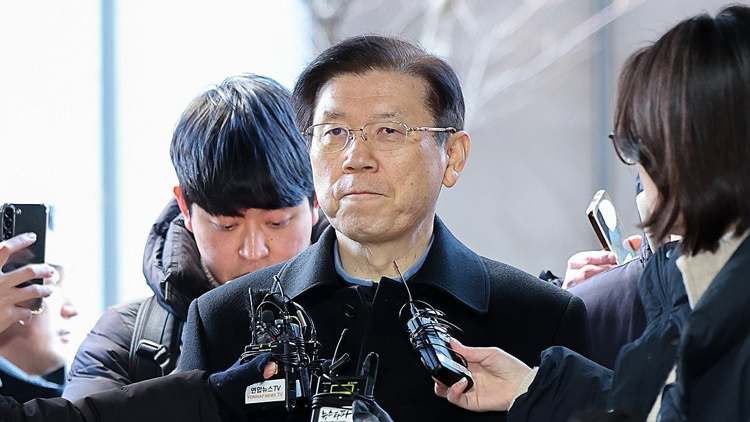 韓國(guó)總統(tǒng)警衛(wèi)處處長(zhǎng)樸鍾俊遞交辭呈