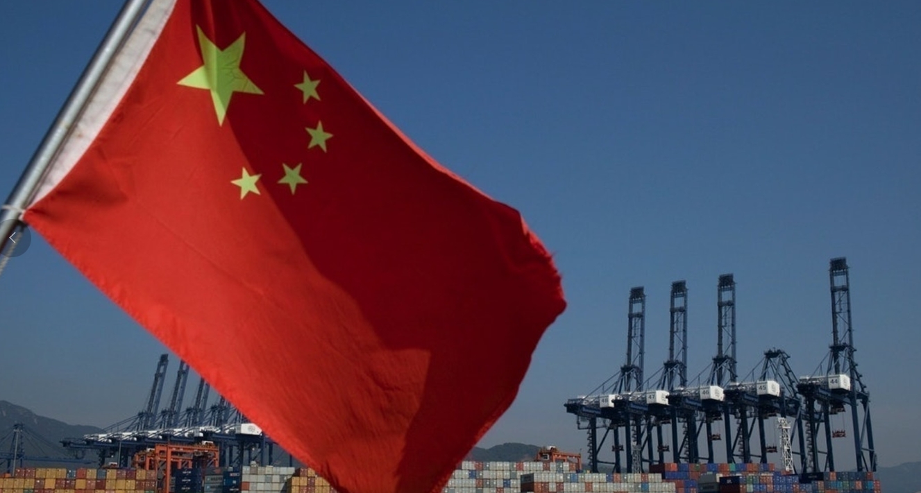 【鑪峰遠(yuǎn)眺】世界越亂 中國(guó)中流砥柱作用越顯著