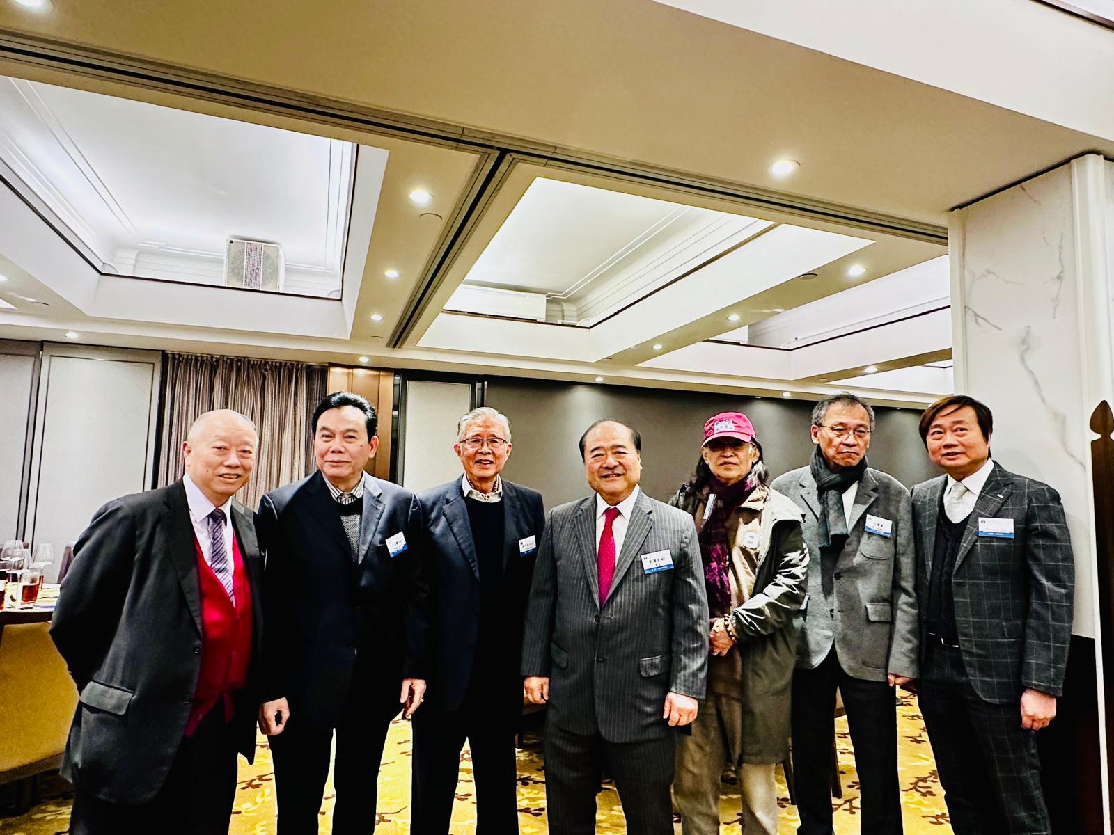 香港房地產(chǎn)協(xié)會春茗暢談未來發(fā)展新動態(tài)