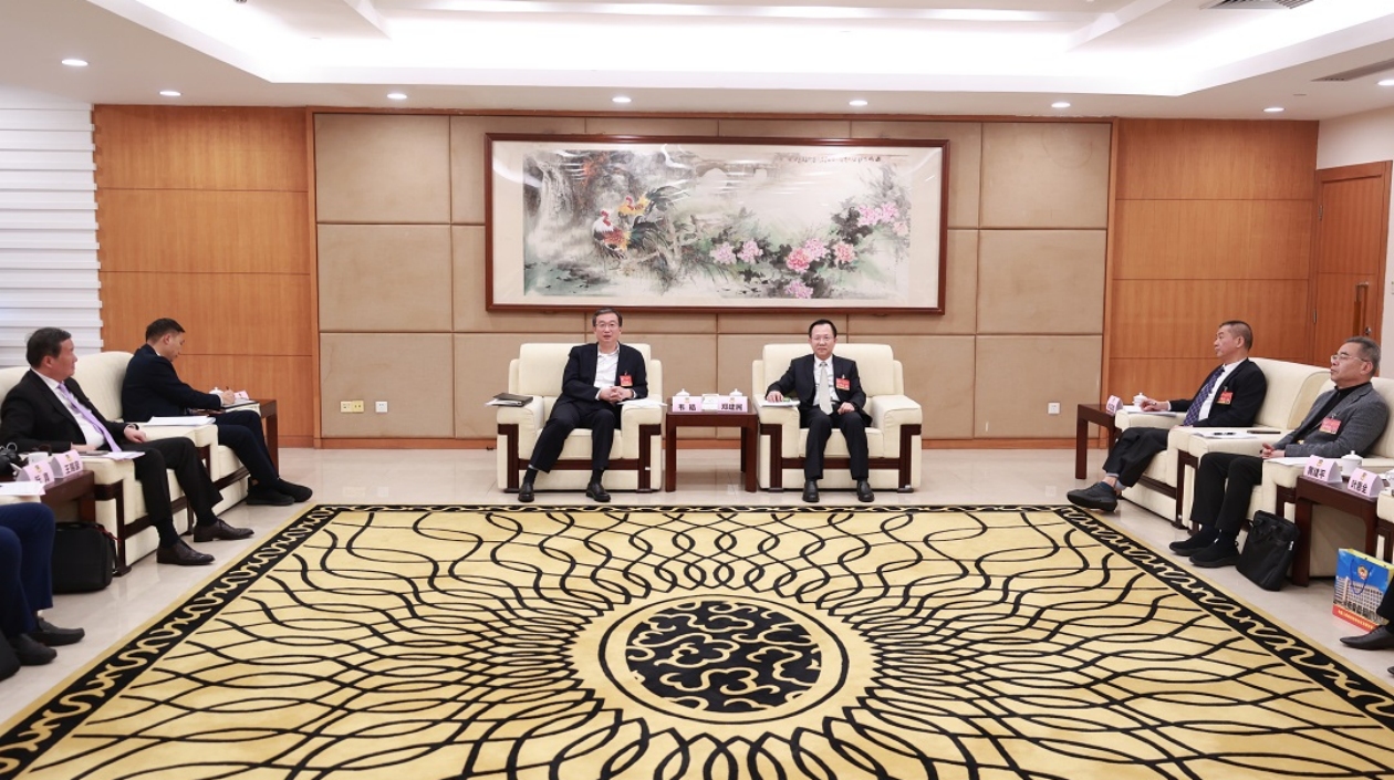 東莞兩會(huì)｜韋皓呼籲凝心聚力更好推進(jìn)中國(guó)式現(xiàn)代化的東莞實(shí)踐