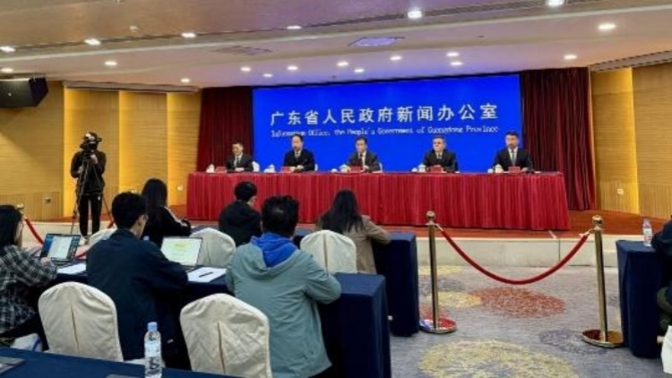 廣東大部分地區(qū)連續(xù)70天無有效降雨 森林防滅火形勢嚴峻