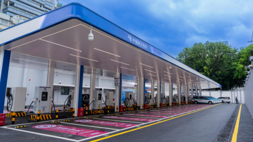 深圳福田建成「1公里超充圈」 破解新能源汽車續(xù)航焦慮