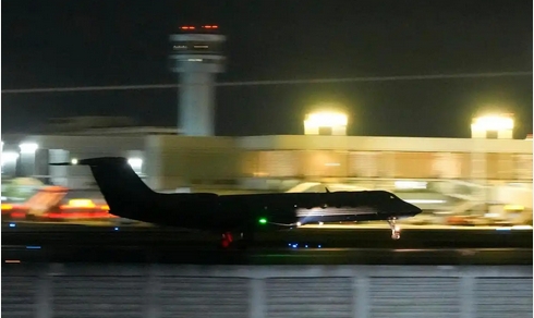 菲律賓總統(tǒng)：載有前總統(tǒng)杜特爾特的飛機(jī)正前往海牙 