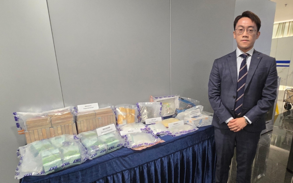 警方搗破家庭式販毒集團(tuán) 拘4男女檢1400萬元毒品