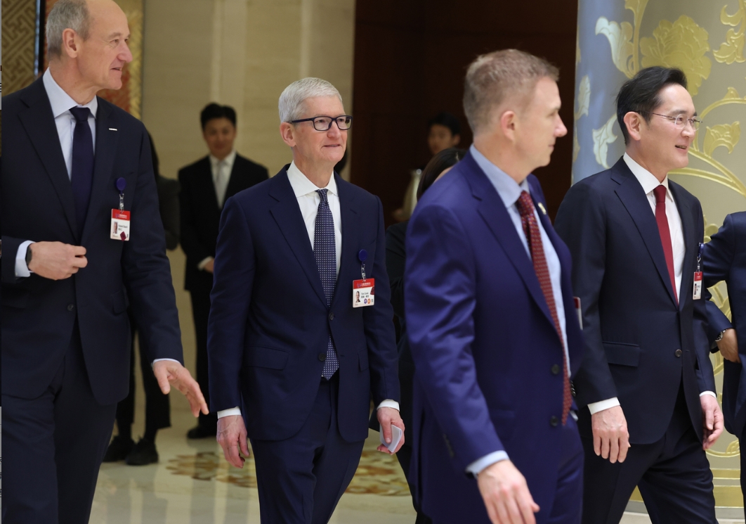 【港商觀察】跨國公司大佬齊聚北京，美國人依舊最多！