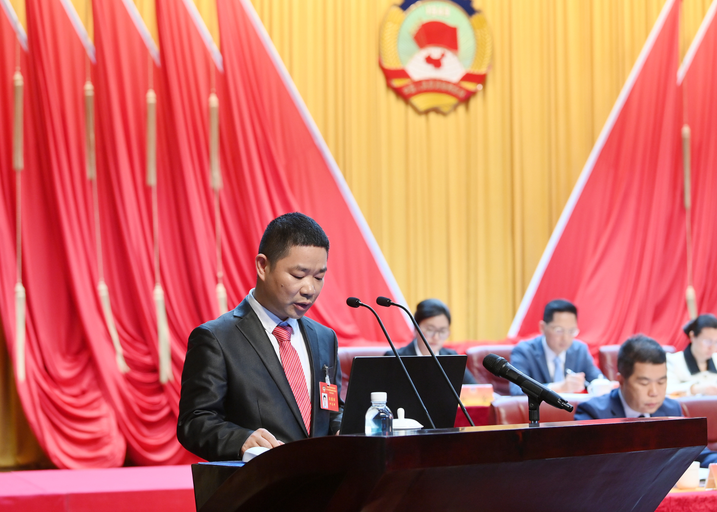 惠陽兩會︱惠陽區(qū)政協(xié)委員鍾文輝：優(yōu)化惠陽產(chǎn)業(yè)園區(qū)教育資源 賦能經(jīng)濟社會高質(zhì)量發(fā)展