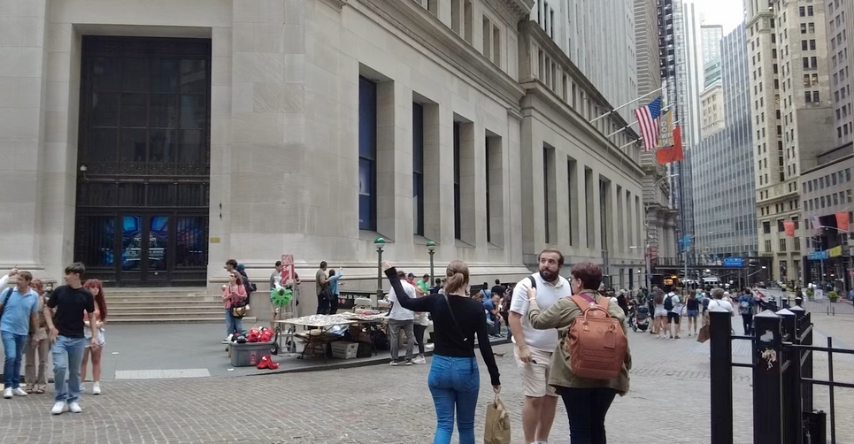 美國去年第四季度GDP增速終值上調(diào)至2.4%