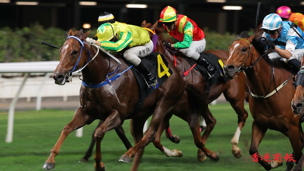 有片｜黃智弘方嘉柏包辦第四口孖寶 富心星爆冷捧西洋會(huì)挑戰(zhàn)盃