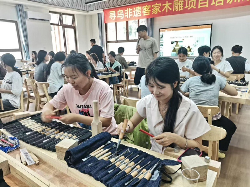 深尋攜手共建非遺工坊 賦能鄉(xiāng)村振興新圖景