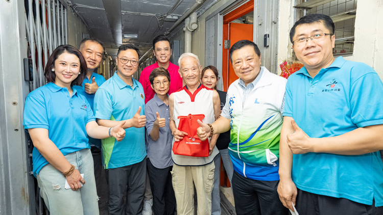 懲教署義工團探訪弱勢社群 端午愛心速遞傳遞關(guān)懷