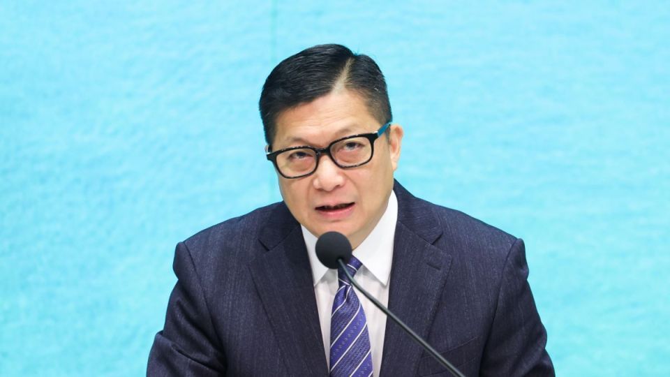 鄧炳強(qiáng)：有外部勢(shì)力持續(xù)抹黑香港 須居安思危