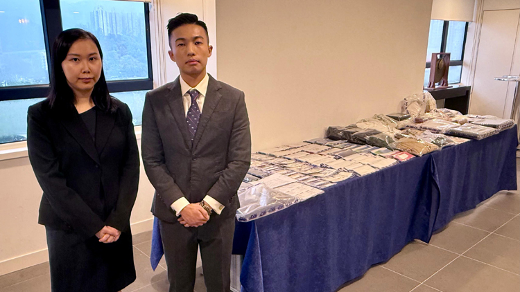 警破「彈票黨」網(wǎng)購(gòu)騙案 拘10男女涉130萬(wàn)元