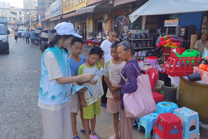 青春力量賦能鄉(xiāng)村振興湖南大眾傳媒職院學(xué)子書(shū)寫(xiě)「美美『語(yǔ)』共」實(shí)踐答卷