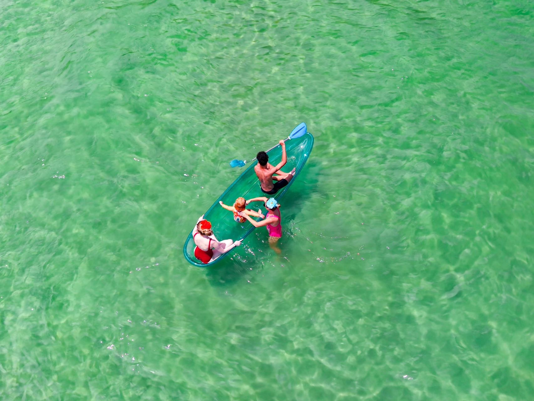 深圳開通假日專線直達南澳「玻璃?！? title=