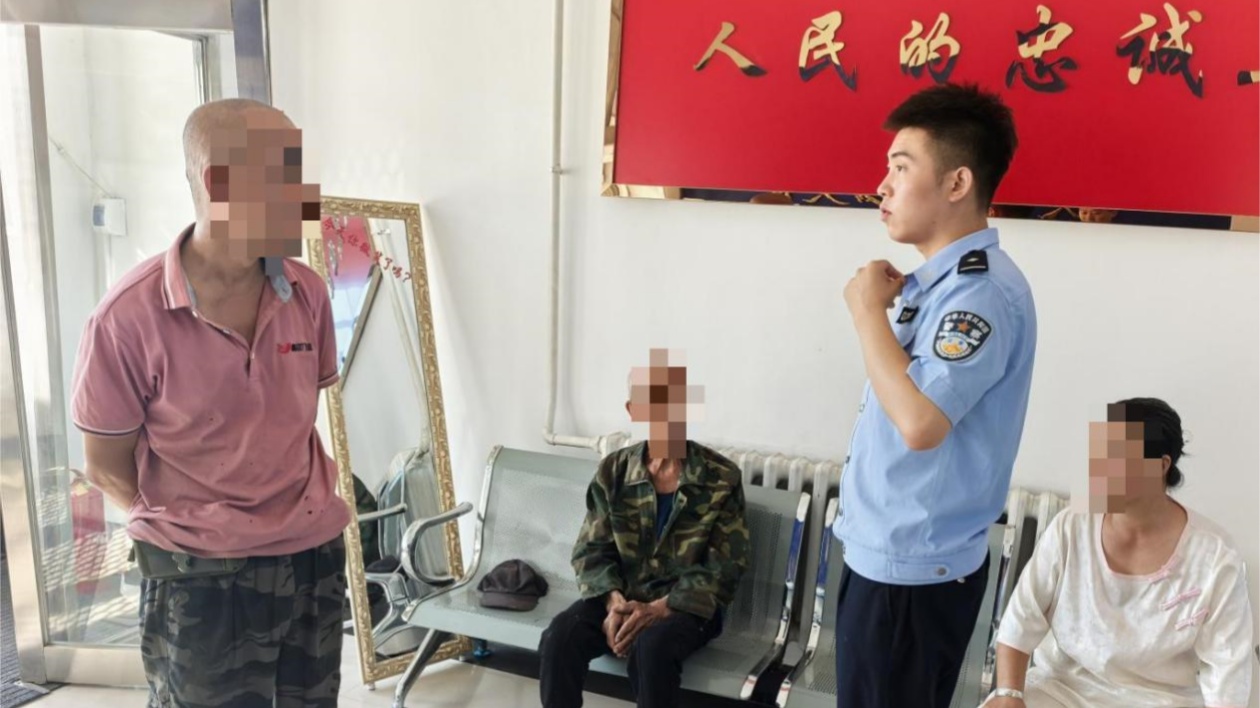 冰城公安：危難顯擔(dān)當(dāng) 小事見(jiàn)真情