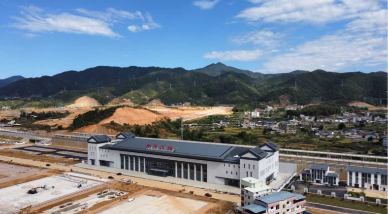 和平北站：「客韻古郡，入粵首站」